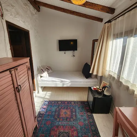 Kapela Tas Alacati 호텔